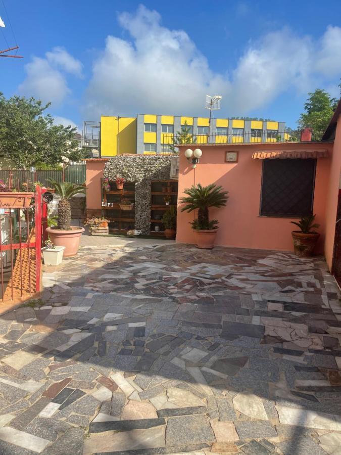 Bed & Breakfast Lipi Apartment Pozzuoli Exterior foto