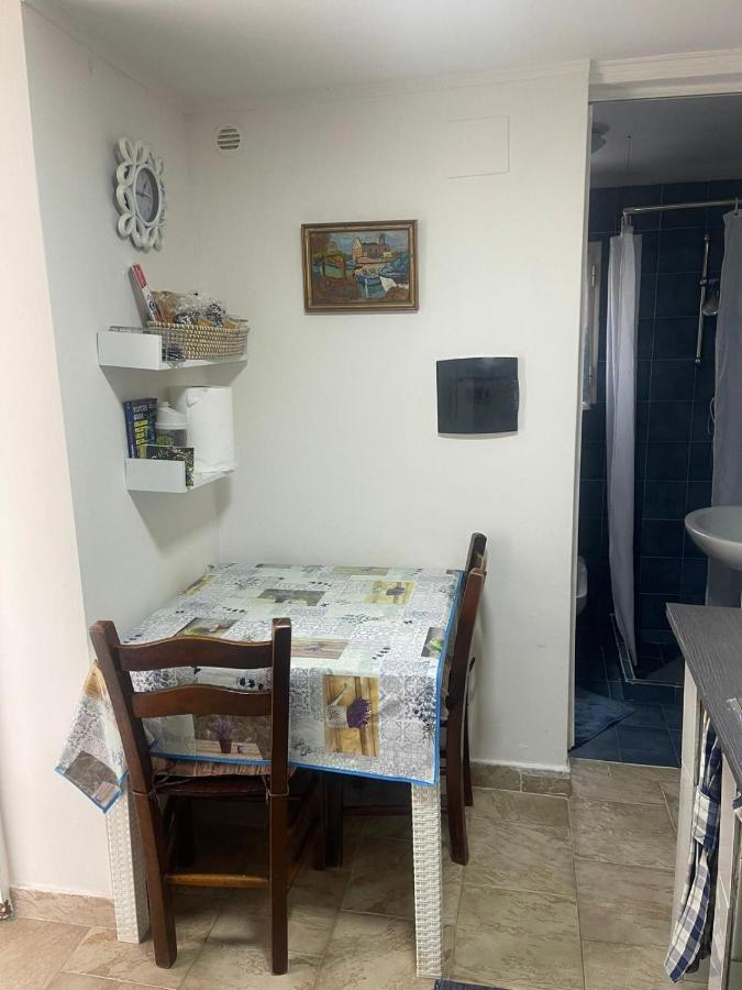 Bed & Breakfast Lipi Apartment Pozzuoli Exterior foto