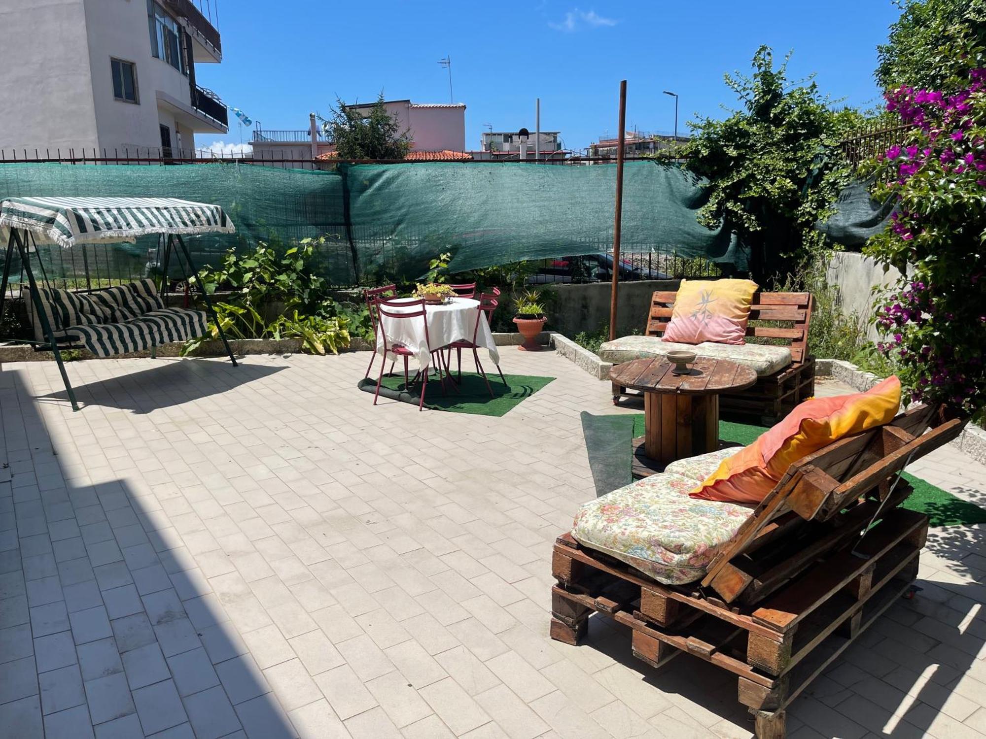 Bed & Breakfast Lipi Apartment Pozzuoli Exterior foto